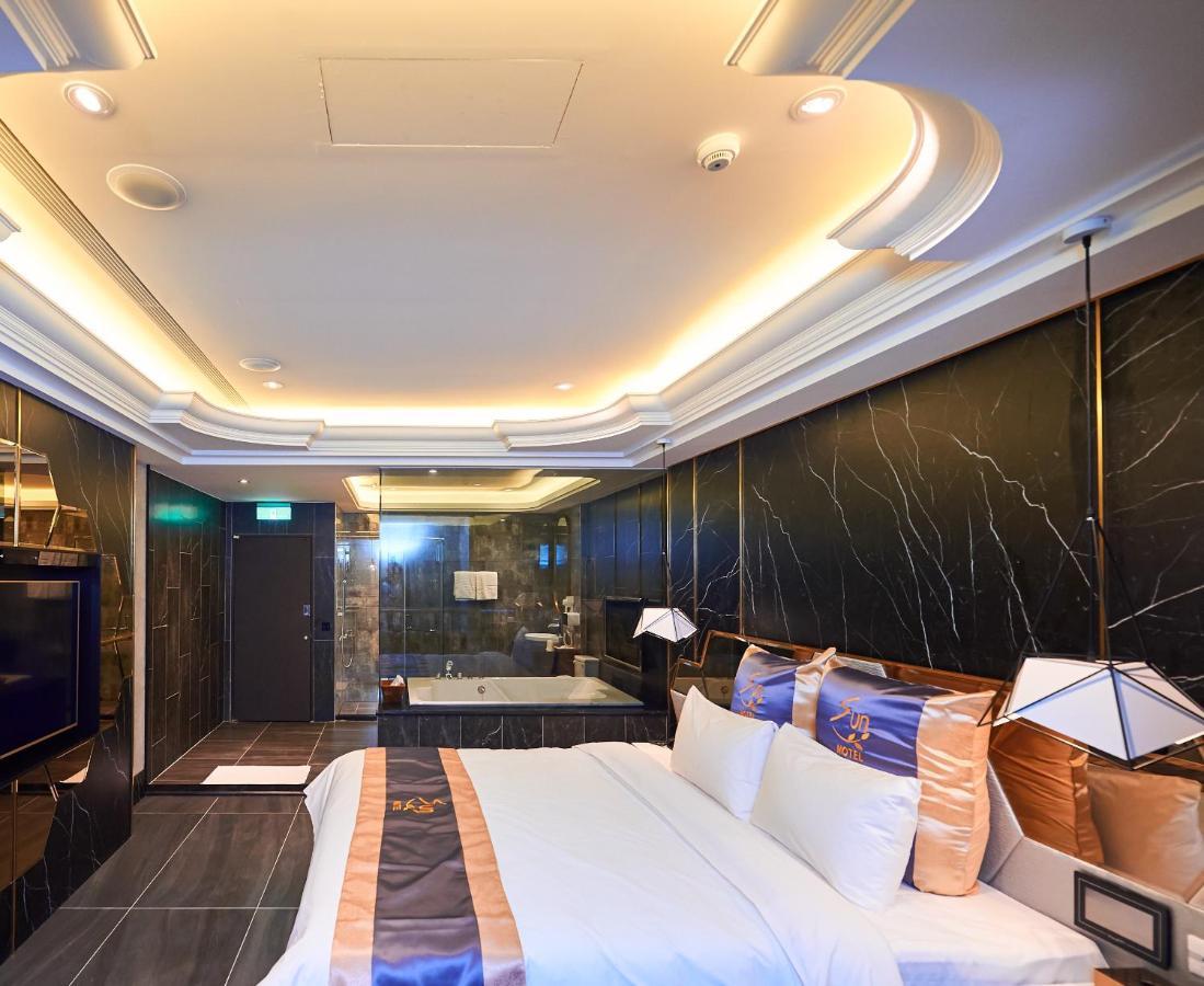 كاوشيونغ Sun Motel المظهر الخارجي الصورة